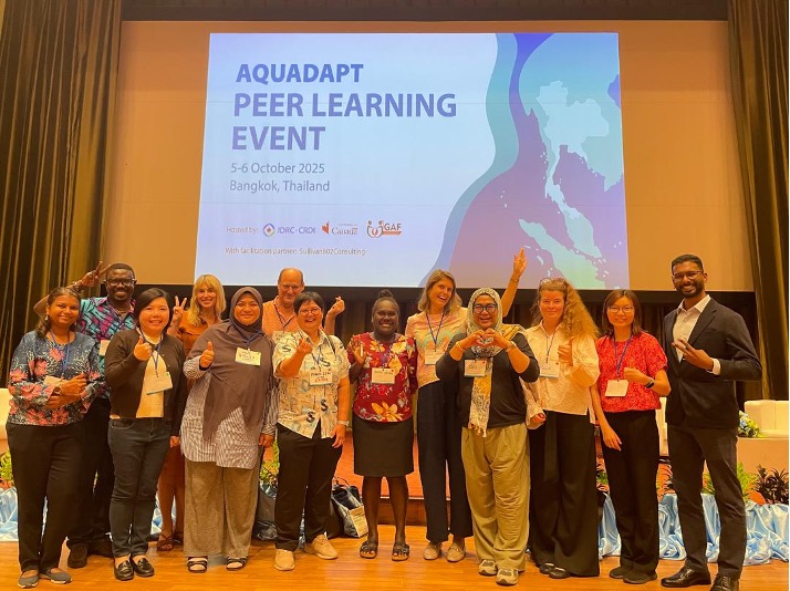 CAINA project team with IDRC Senior Program Specialist, Mélanie Robertson (third from right) at the AQUADAPT Peer Learning event, Bangkok, October 2025. Photo: WorldFish