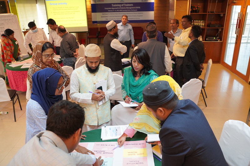 Participants explored how EAFM can improve artisanal small-scale fisheries in Bangladesh. Photo: Md. Asaduzzaman 