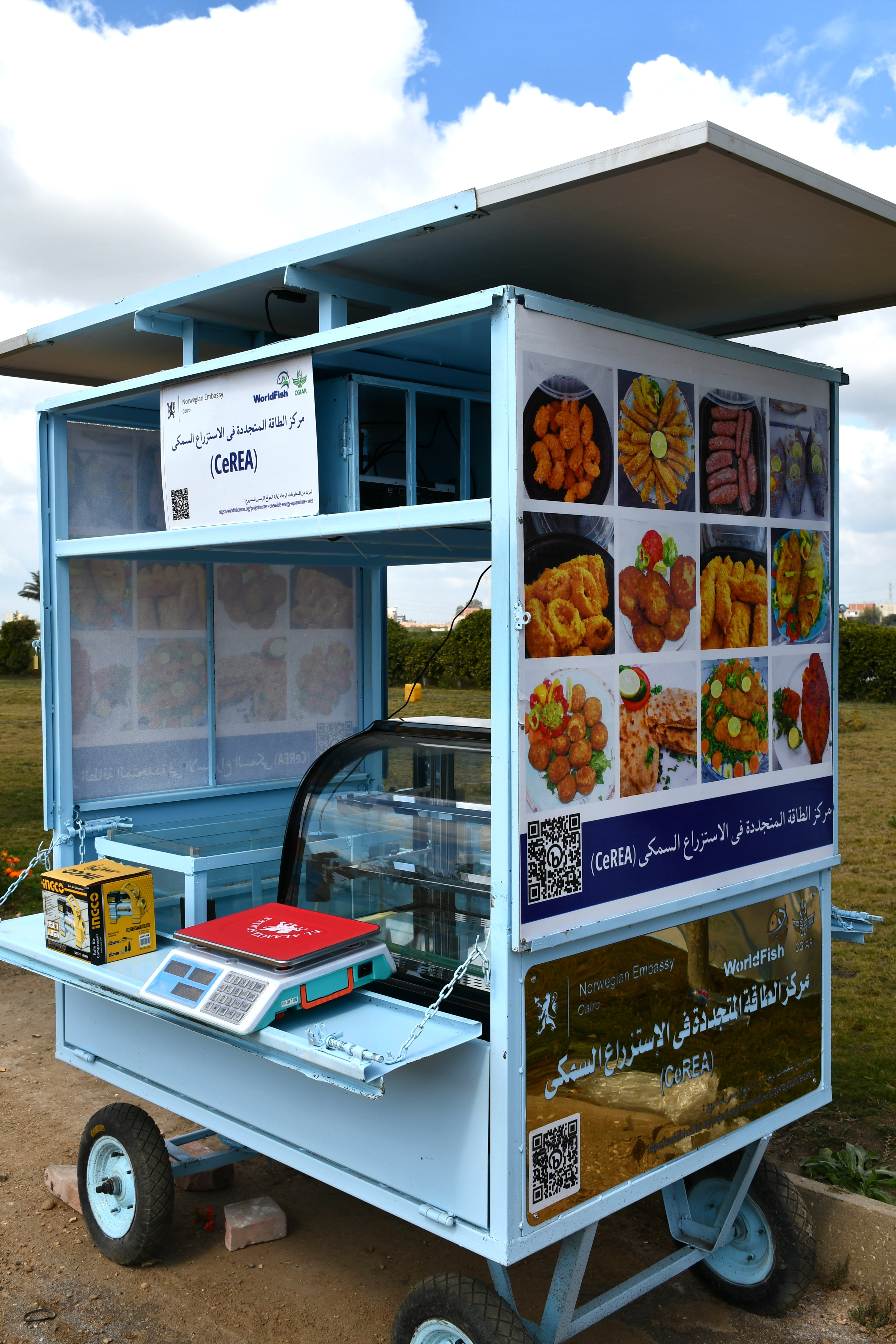 The portable solar-powered coolers designed for benefiting women fish retailers participating in Center for Renewable Energy in Aquaculture (CeREA) Project. Photo by Mahmoud Rashad/WorldFish – Egypt.