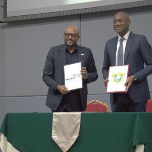  Dr Essam Yassin Mohammed, Director General of WorldFish and H.E. Sidi Tiemoko Toure, Minister of Animal Resources and Fisheries of Côte d’Ivoire