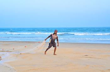 Fishing effort. Photo by SK Dubey, WorldFish.