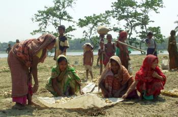Women from a fishing village, Bangaldesh. Photo by Hamil Beel.