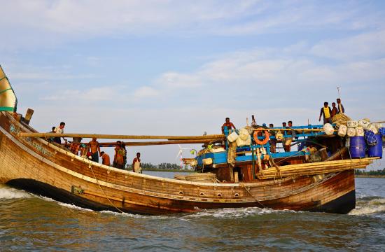 Fishing boat at the Bay of Bengal