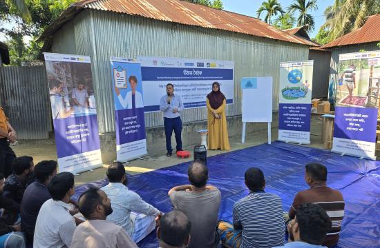 Facilitators leading the learning session on biosecurity, fish disease identification, and responsible AMU in aquaculture to reduce AMR risks. Photo: Abdullah Al-Mahmud/WorldFish 