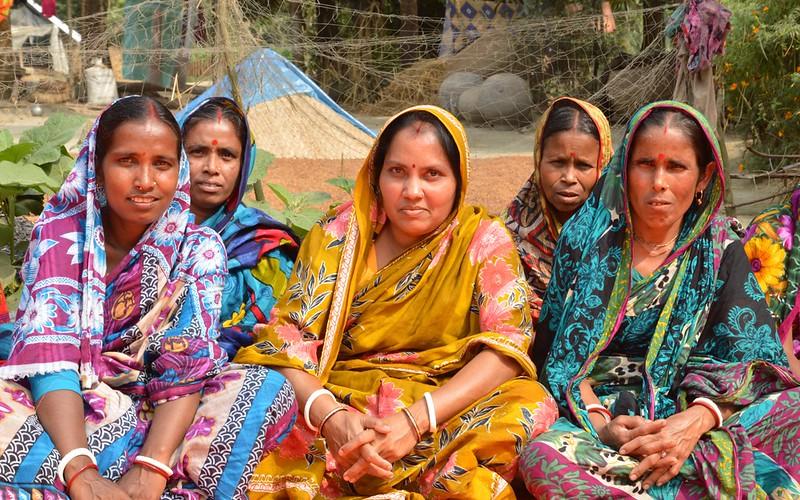 Hilsa conservation group in Bangladesh. Photo by Foto Agencies. 