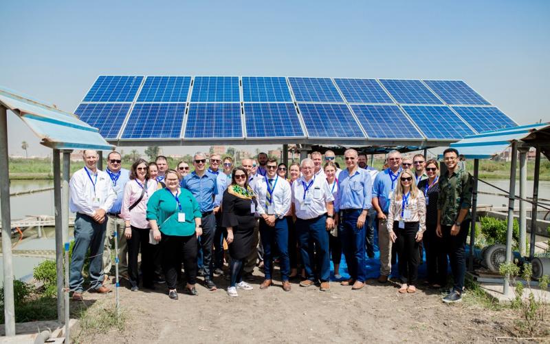 WorldFish and USSEC’s delegates visited the In-pond Raceway System (IPRS) in Abbassa, Abu-Hammad during the celebration of the 100th (SEC) training. 