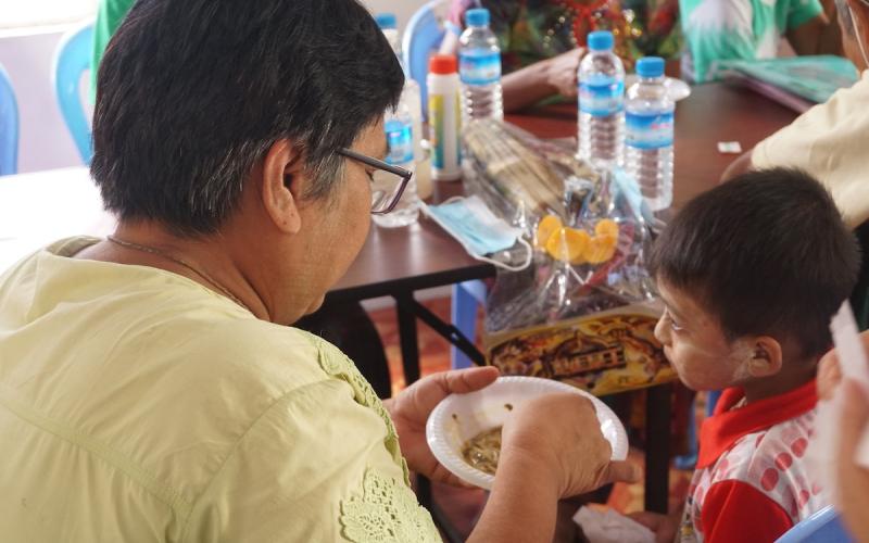 WorldFish enhanced the nutrient composition of local food products consumed by young children and women of reproductive age with dried fish powder. Photo: Quennie Vi Rizaldo