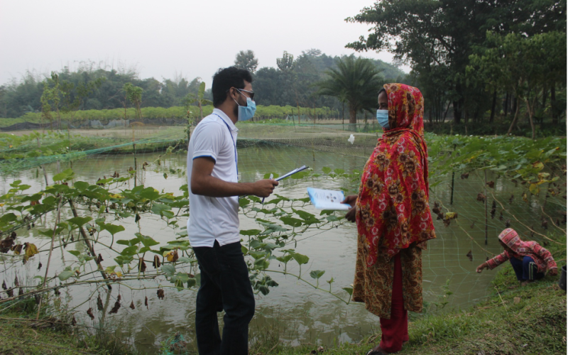 Saifuddin Rana provides advice and consulting services to aquatic food producers through FishBooth, both physically and virtually