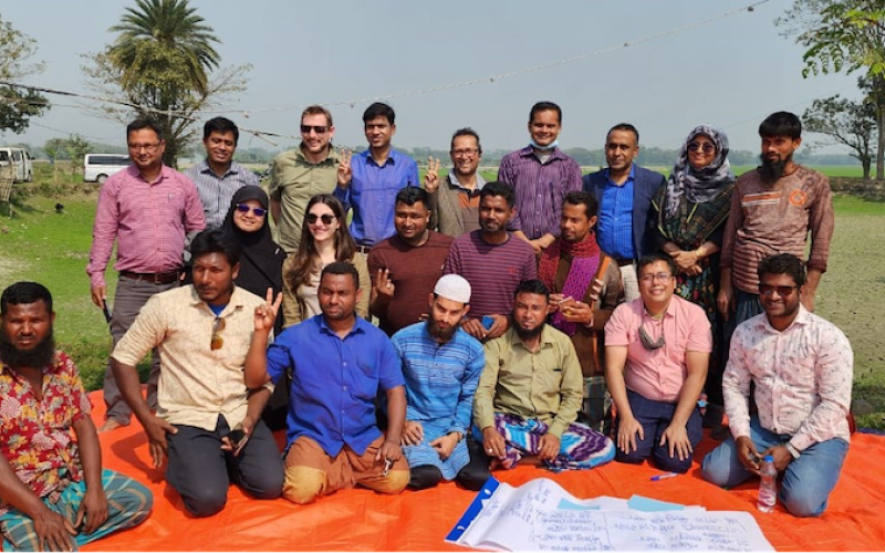 WorldFish and partners are working with Bangladesh national research institutions and national competent authorities to design and develop finfish biosecurity training modules to reduce antimicrobial use (AMU) and antimicrobial resistance (AMR) burden in commercial finfish aquaculture systems. Photo: Md. Habibur Rahman