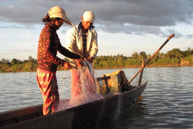 Fishing in the Mekong