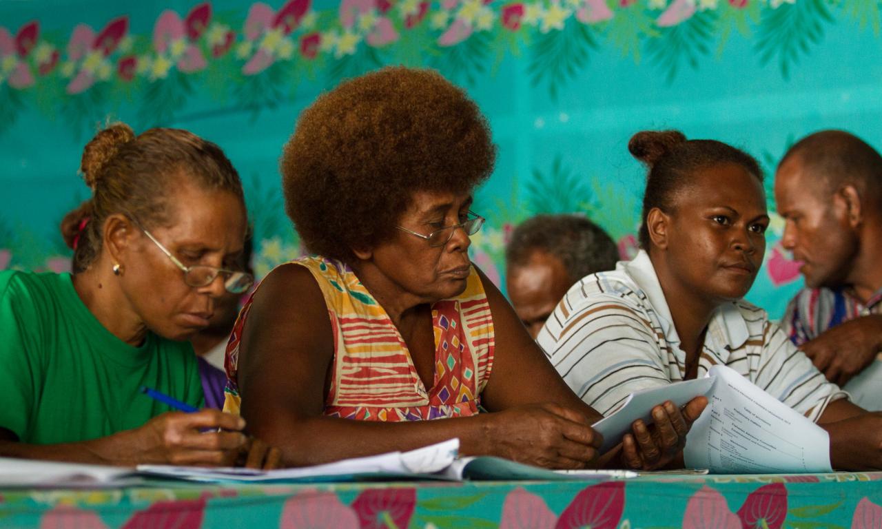 WorldFish is working with the government to scale CBRM to communities throughout the Solomon Islands. Photo: Filip Milovac